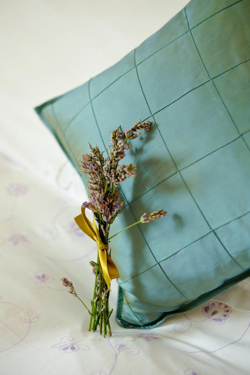 The Herons Rest Townhouse B&B Galway Room photo