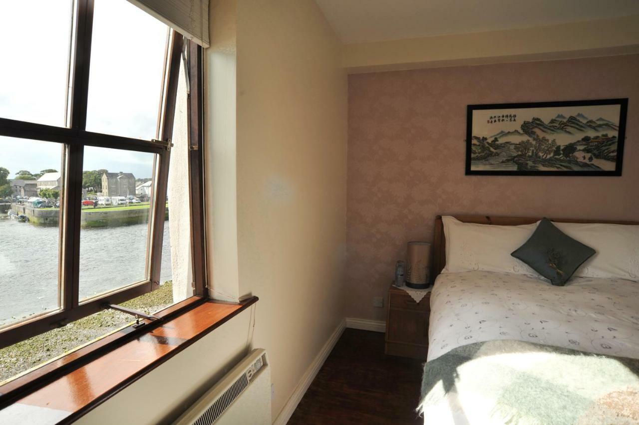 The Herons Rest Townhouse B&B Galway Exterior photo